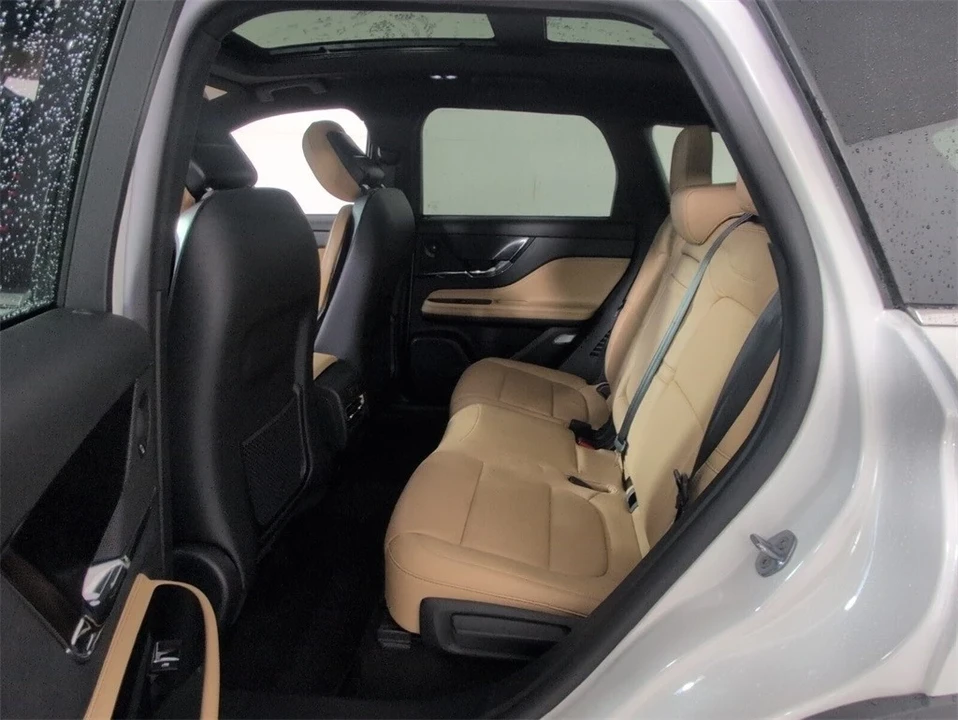 2020 Lincoln Corsair - Image 8 of 21