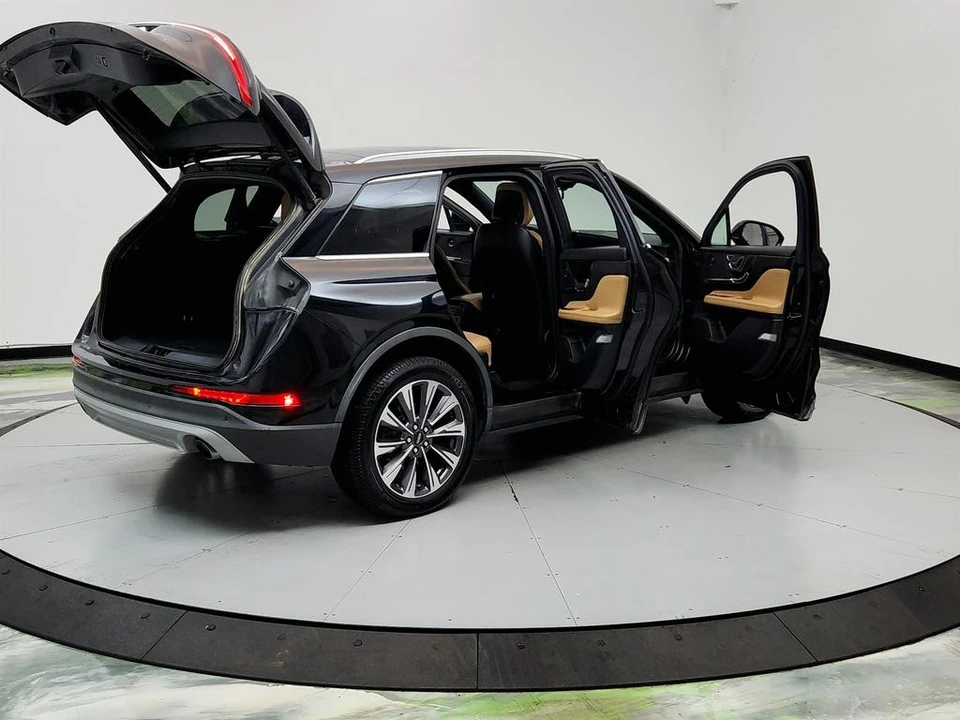 2020 Lincoln Corsair - Image 11 of 21