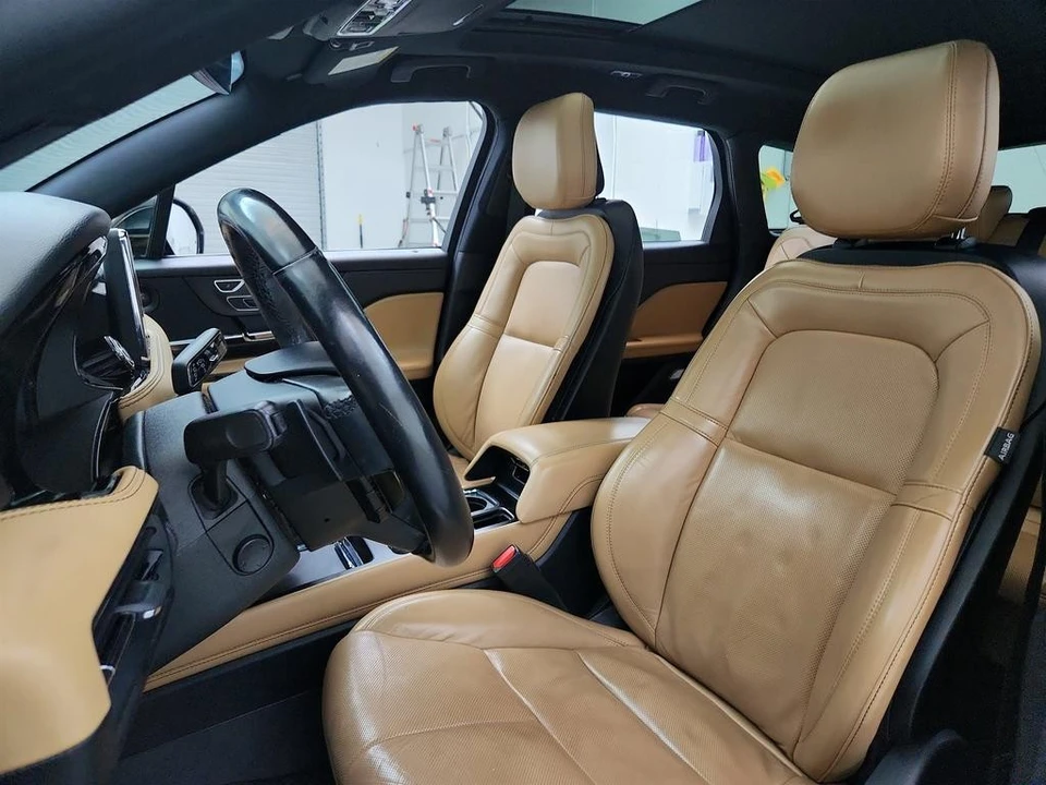 2020 Lincoln Corsair - Image 14 of 21