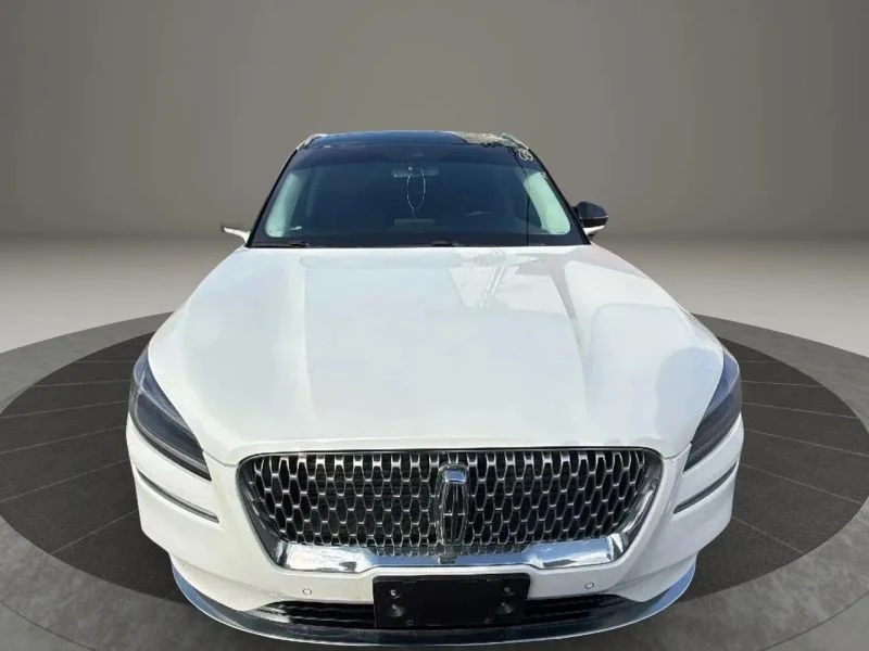 2020 Lincoln Corsair - Image 2 of 12
