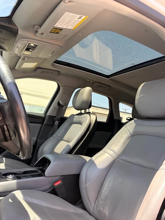 2020 Lincoln Corsair - Image 10 of 11