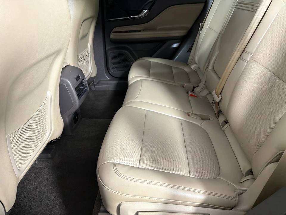 2020 Lincoln Corsair - Image 18 of 26