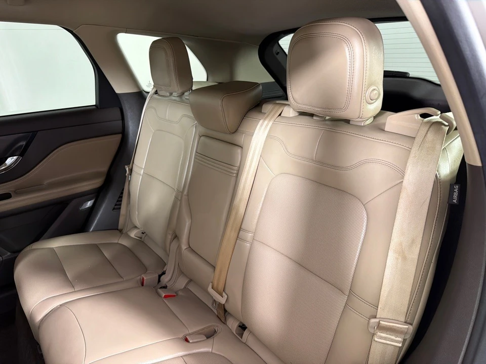 2020 Lincoln Corsair - Image 19 of 26