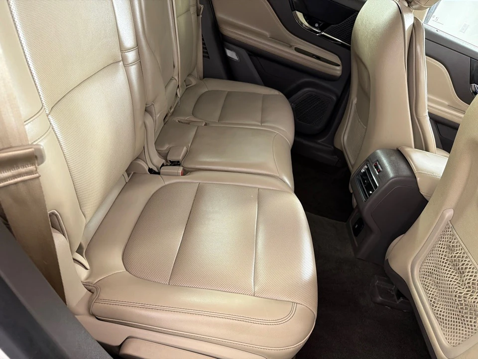 2020 Lincoln Corsair - Image 21 of 26