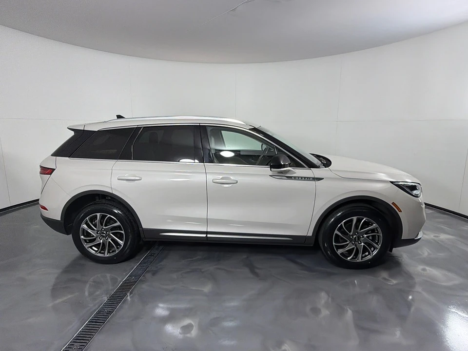 2020 Lincoln Corsair - Image 4 of 26