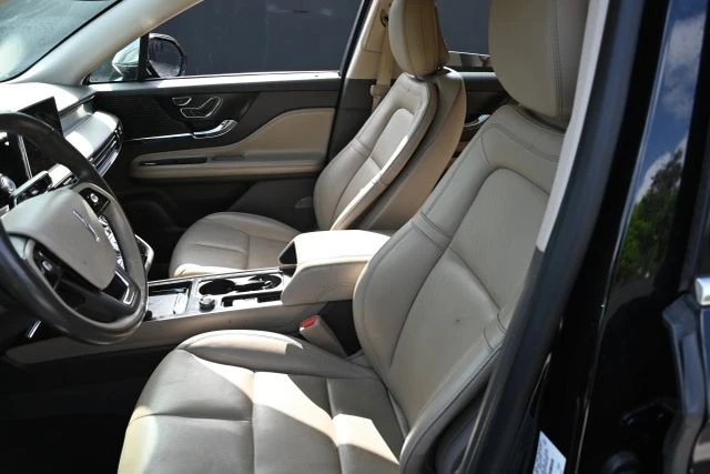 2020 Lincoln Corsair - Image 12 of 20