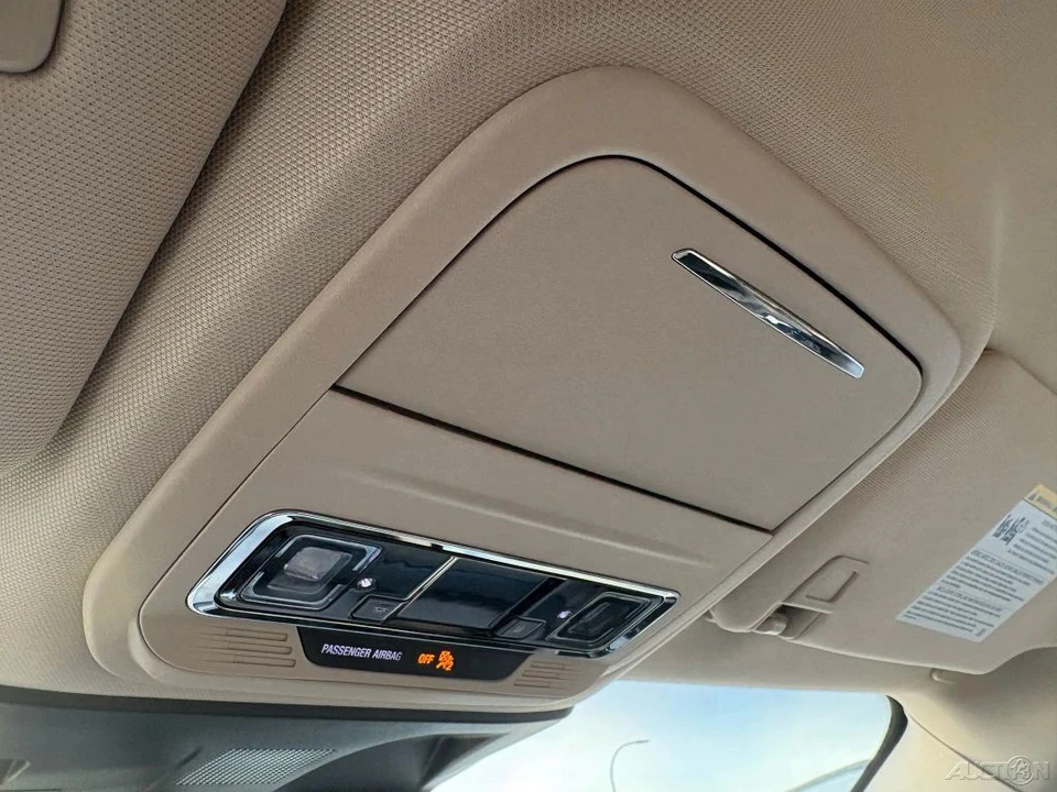 2020 Lincoln Corsair - Image 18 of 21