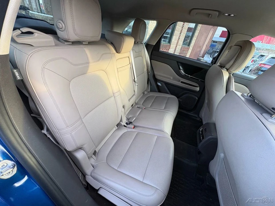 2020 Lincoln Corsair - Image 10 of 12