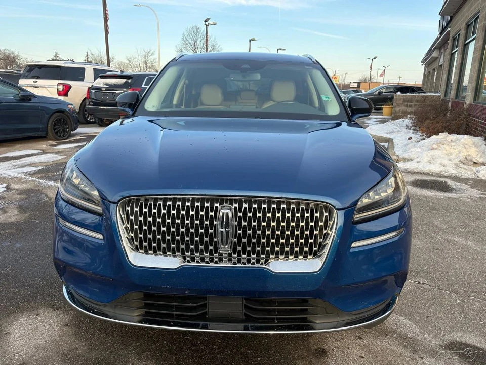 2020 Lincoln Corsair - Image 2 of 12