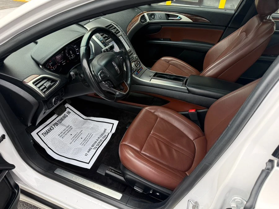 2020 Lincoln MKZ - Image 9 of 16