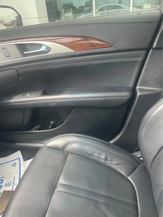2020 Lincoln MKZ - Image 11 of 19