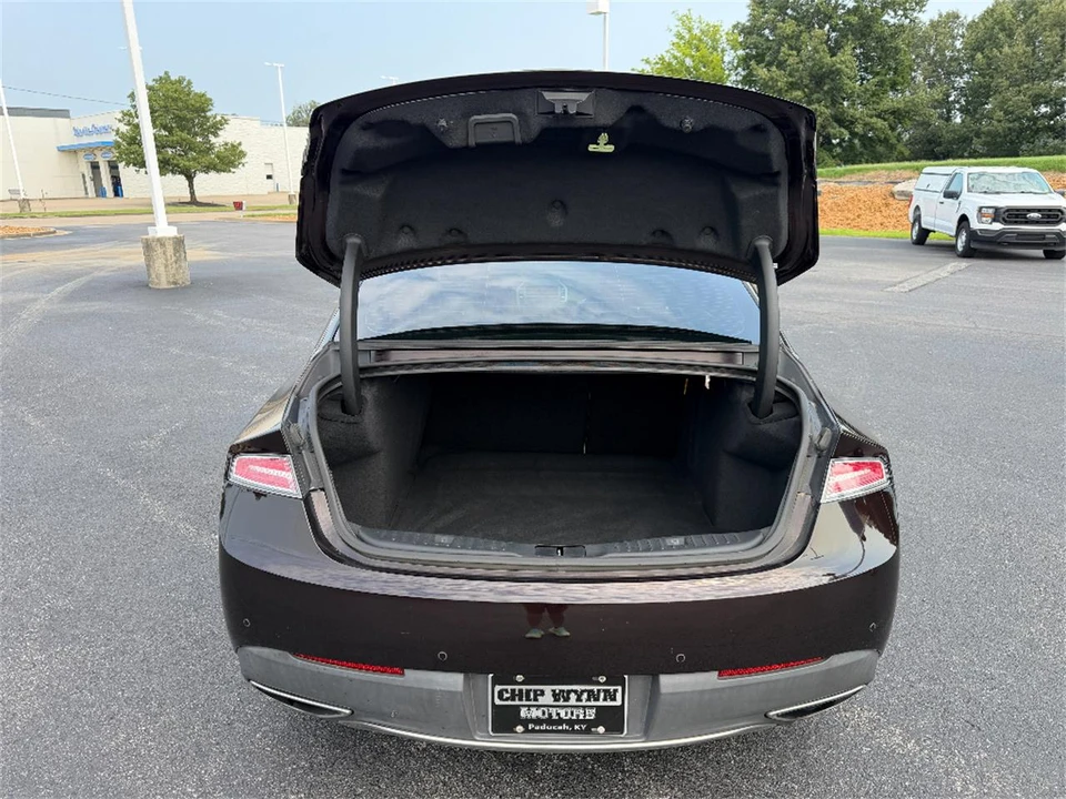 2020 Lincoln MKZ - Image 10 of 31