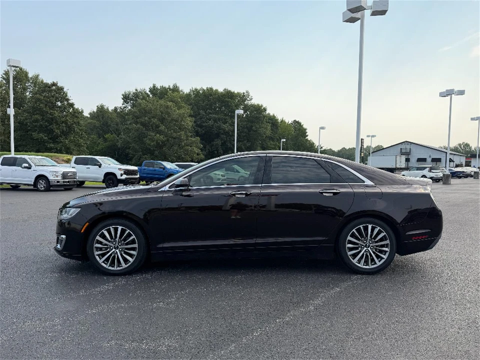 2020 Lincoln MKZ - Image 4 of 31