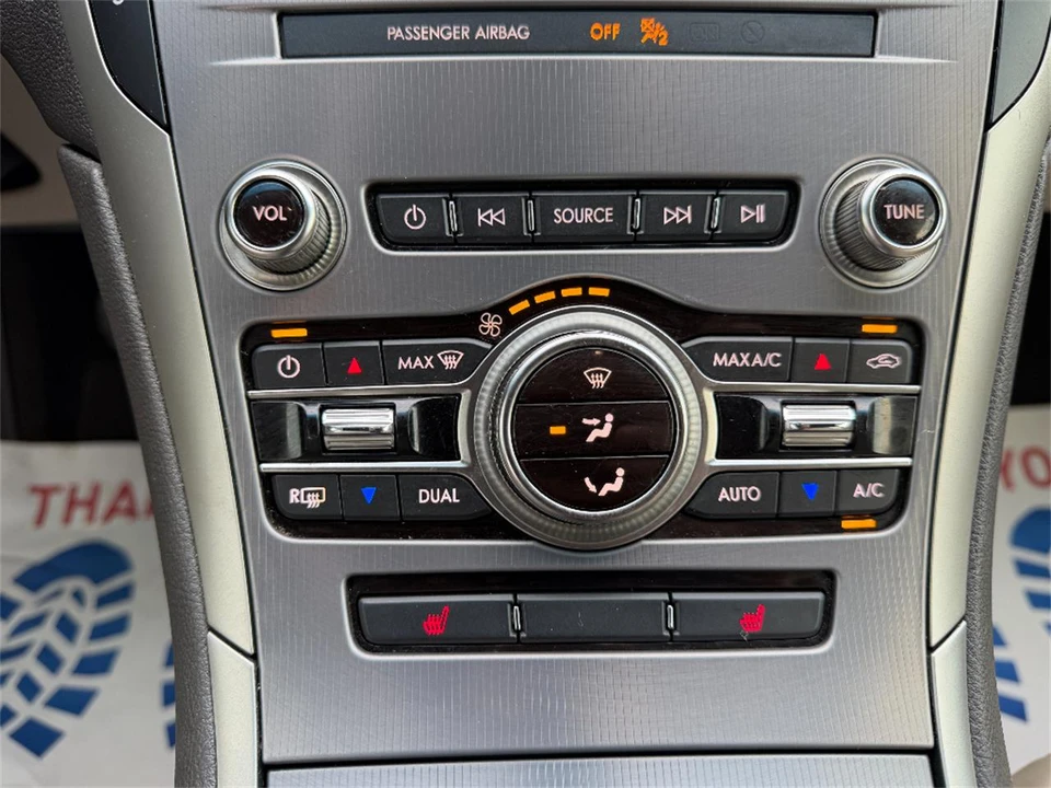 2020 Lincoln MKZ - Image 22 of 31