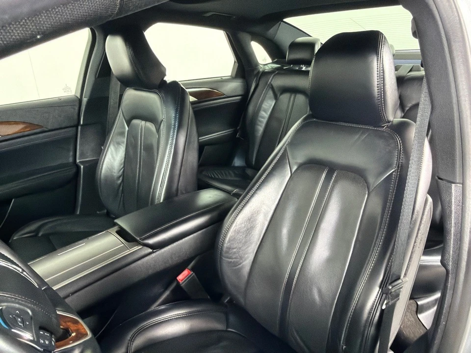 2020 Lincoln MKZ - Image 10 of 24