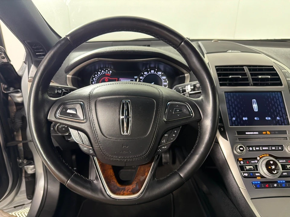 2020 Lincoln MKZ - Image 14 of 24