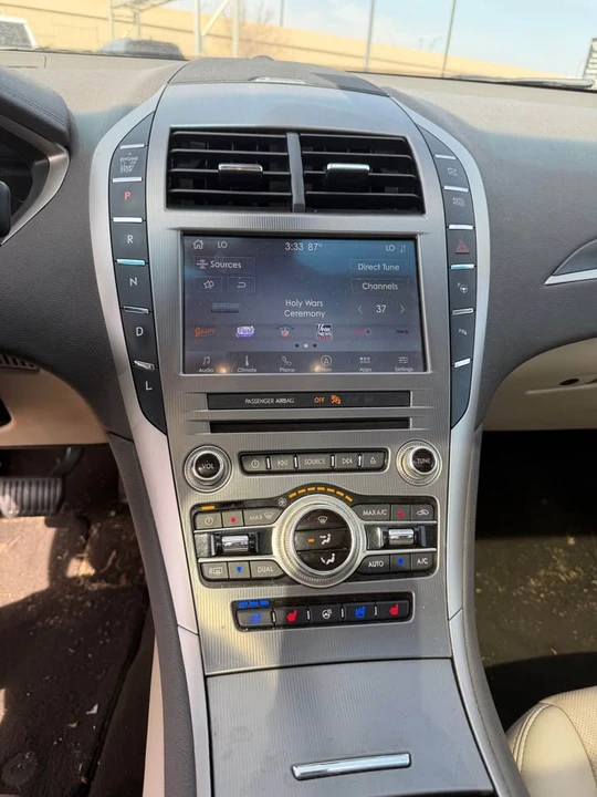 2020 Lincoln MKZ - Image 11 of 13