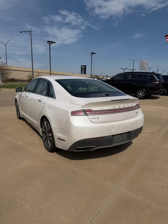 2020 Lincoln MKZ - Image 7 of 13