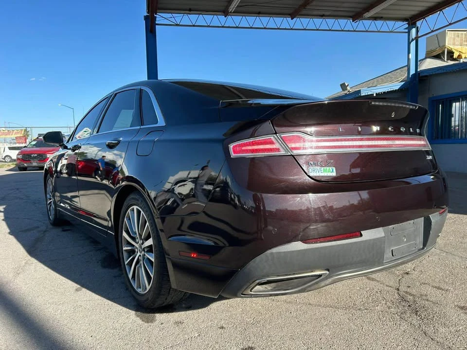 2020 Lincoln MKZ - Image 10 of 11