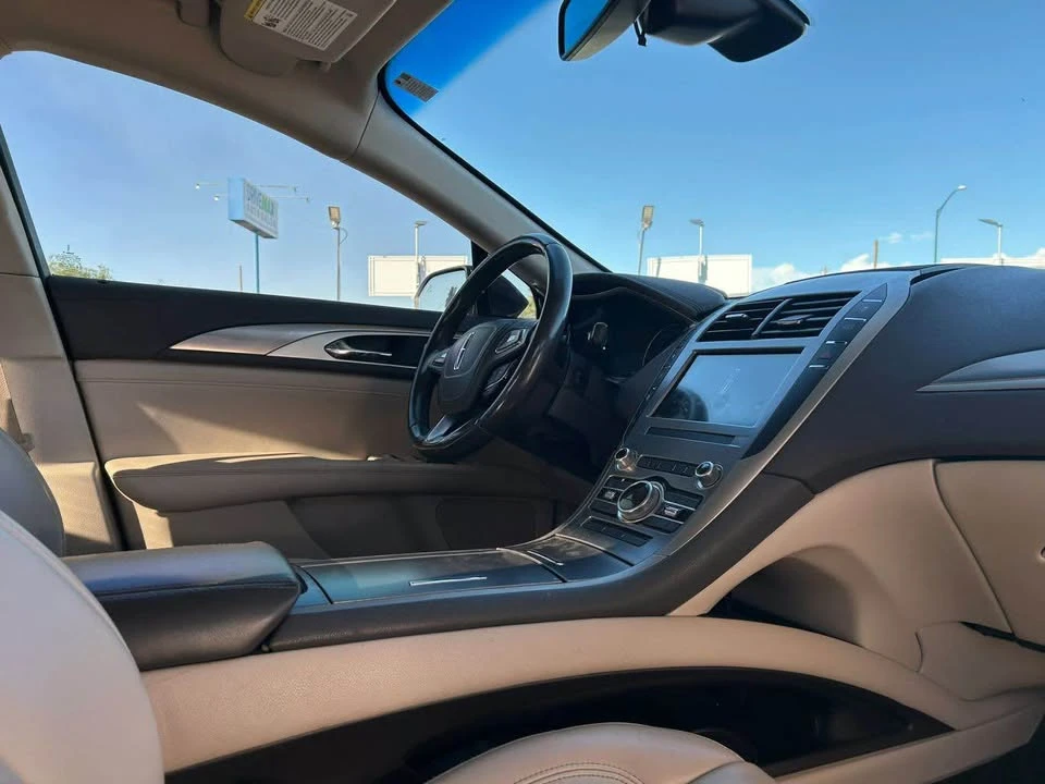 2020 Lincoln MKZ - Image 5 of 11