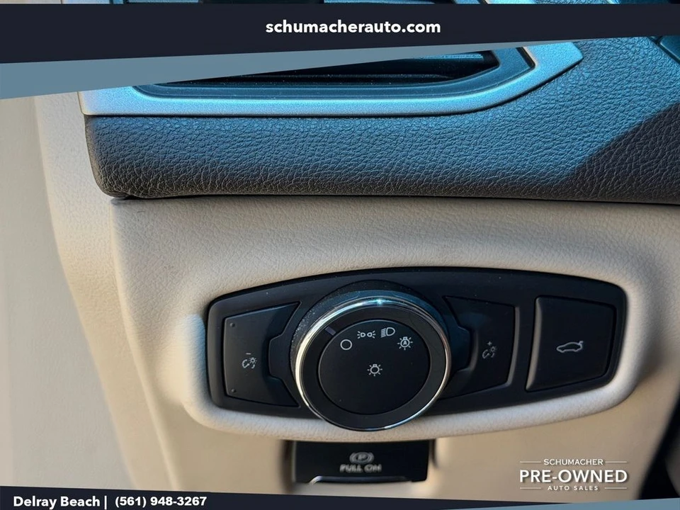 2020 Lincoln MKZ - Image 25 of 26