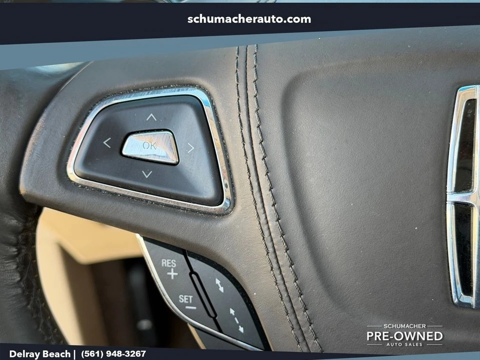 2020 Lincoln MKZ - Image 23 of 26