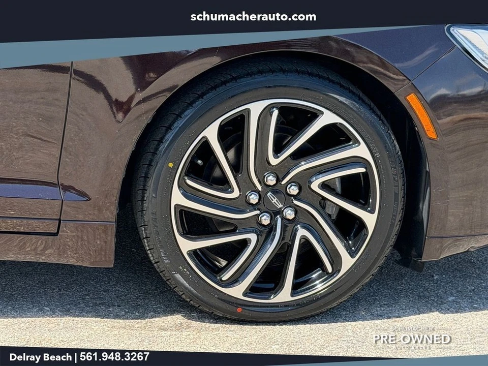 2020 Lincoln MKZ - Image 9 of 26