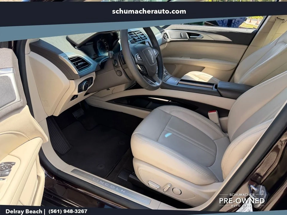 2020 Lincoln MKZ - Image 11 of 26