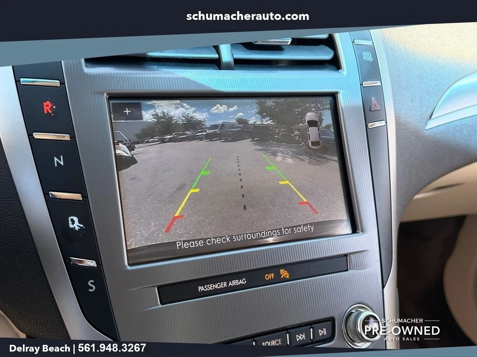 2020 Lincoln MKZ - Image 20 of 26
