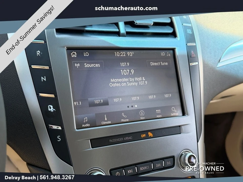 2020 Lincoln MKZ - Image 18 of 26