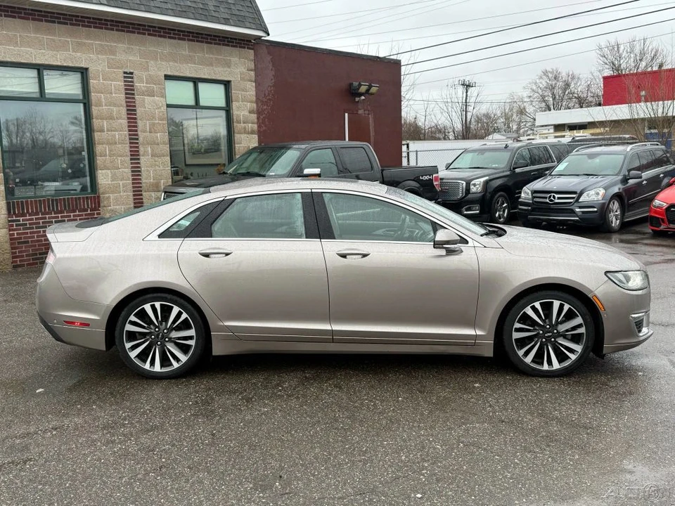 2020 Lincoln MKZ - Image 4 of 12