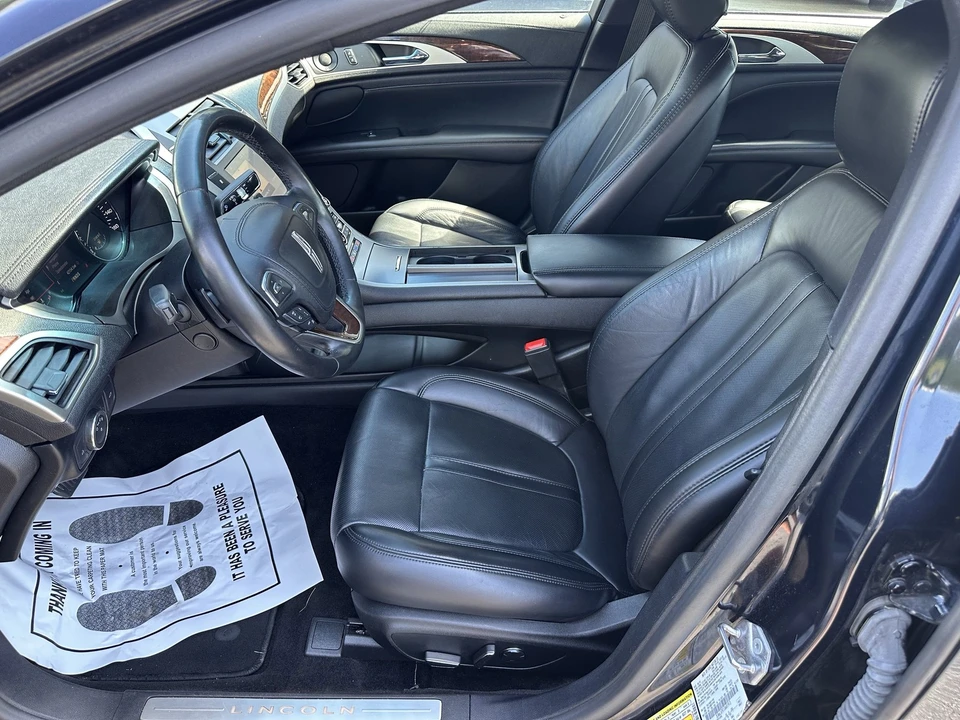 2020 Lincoln MKZ - Image 10 of 12