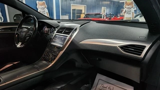 2020 Lincoln MKZ - Image 13 of 21