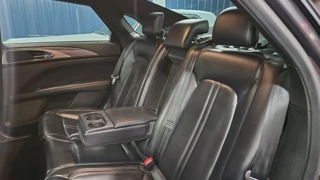 2020 Lincoln MKZ - Image 19 of 21