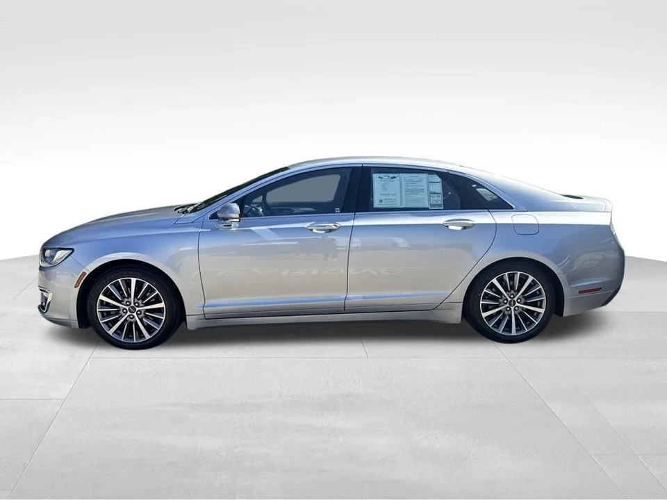 2020 Lincoln MKZ - Image 2 of 12
