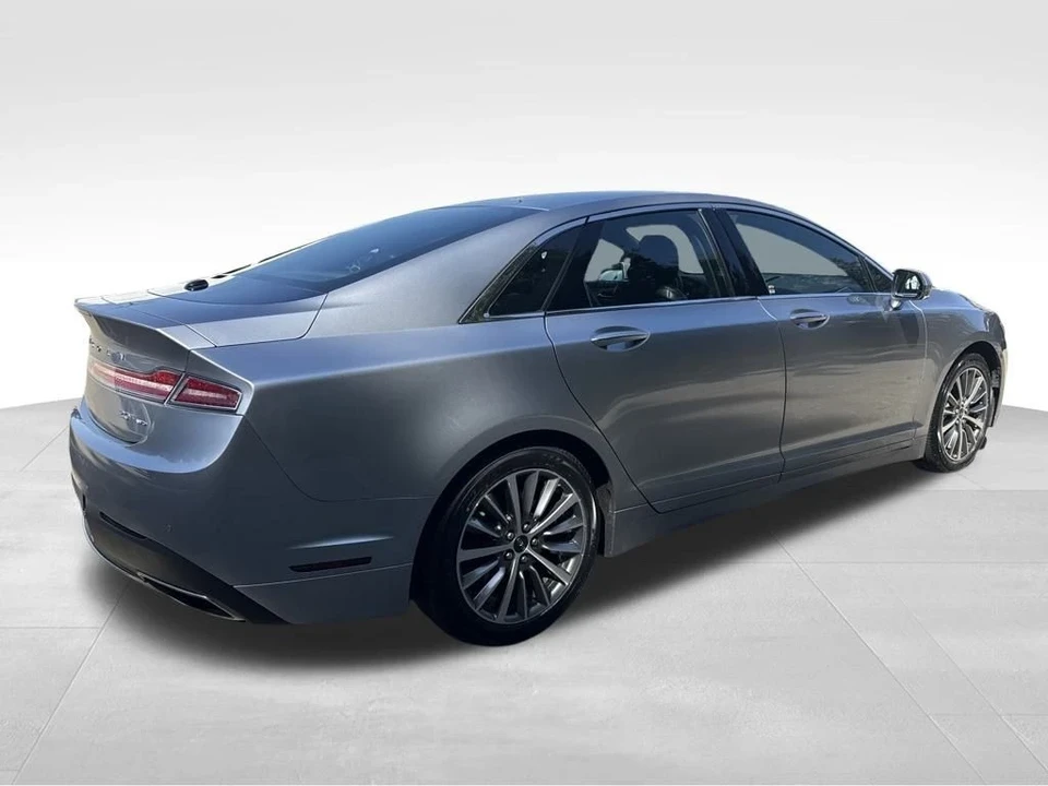 2020 Lincoln MKZ - Image 5 of 12