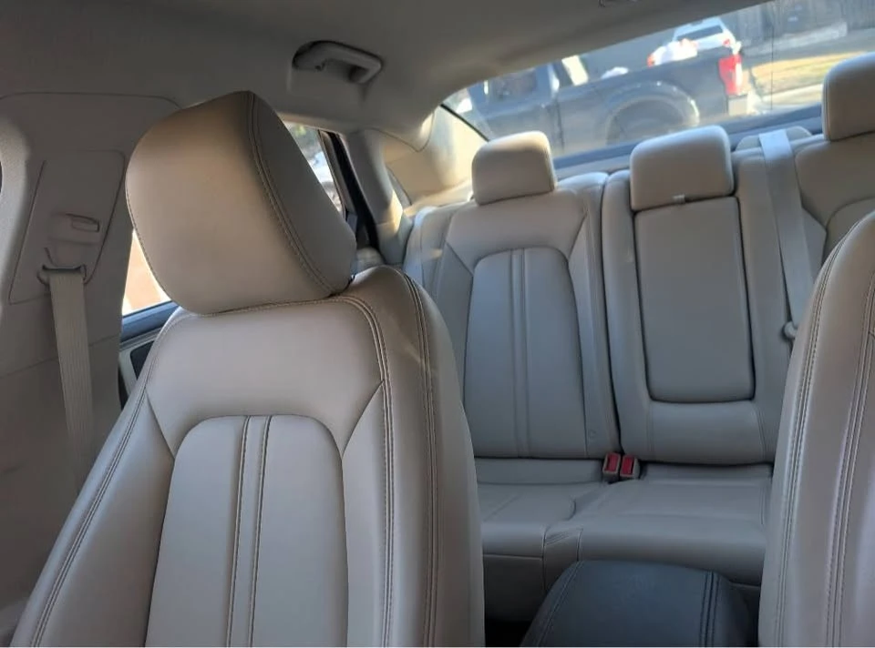 2020 Lincoln MKZ - Image 6 of 8