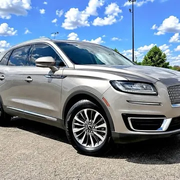 2020 Lincoln Nautilus Reserve