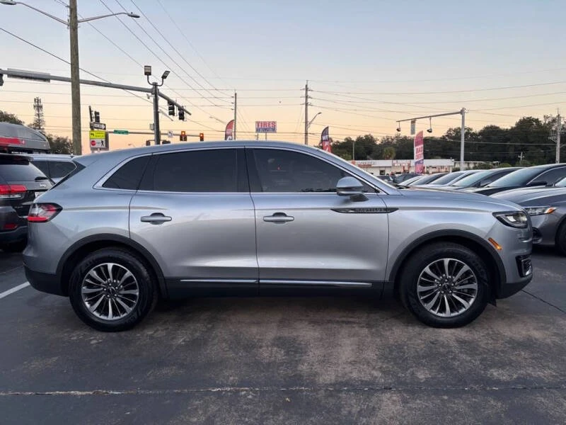 2020 Lincoln Nautilus - Image 7 of 18
