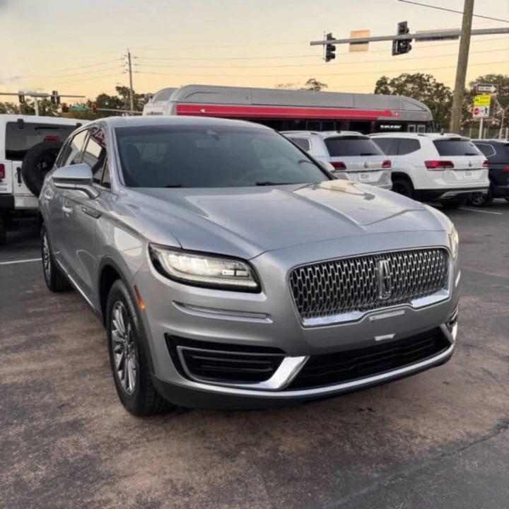 2020 Lincoln Nautilus - Image 2 of 18