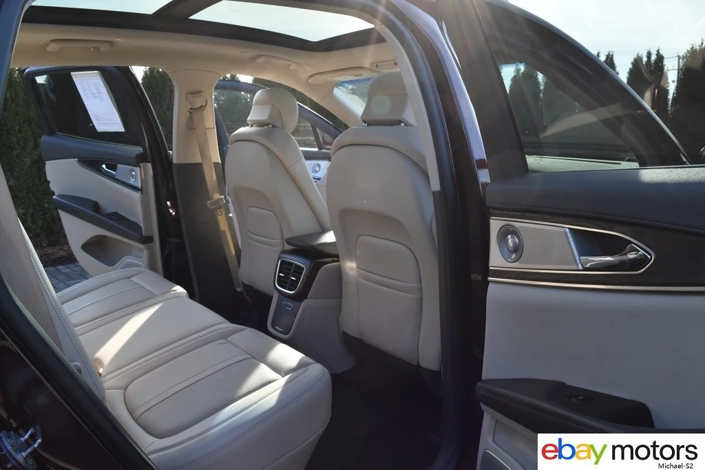 2020 Lincoln Nautilus - Image 18 of 21