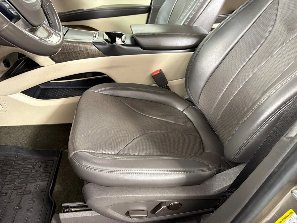 2020 Lincoln Nautilus - Image 12 of 21