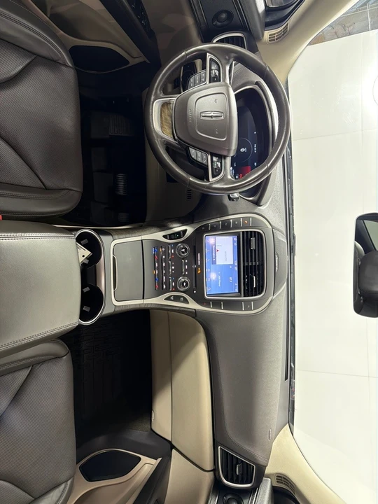 2020 Lincoln MKX - Image 26 of 27