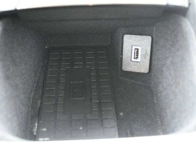 2020 Lincoln Nautilus - Image 17 of 20