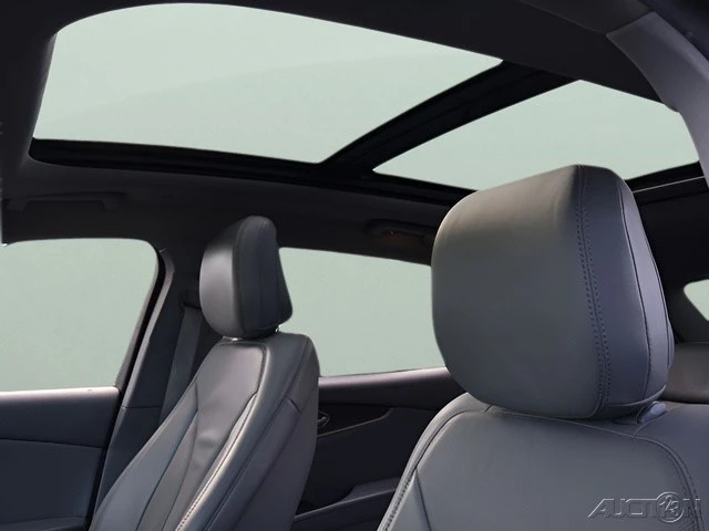 2020 Lincoln Nautilus - Image 16 of 24