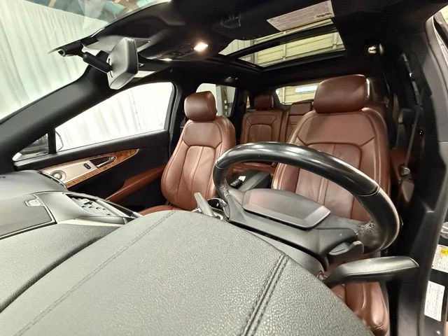2020 Lincoln Nautilus - Image 5 of 30