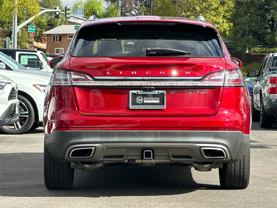 2020 Lincoln Nautilus - Image 4 of 12
