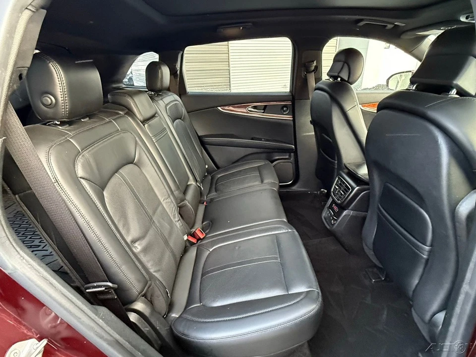 2020 Lincoln Nautilus - Image 14 of 21