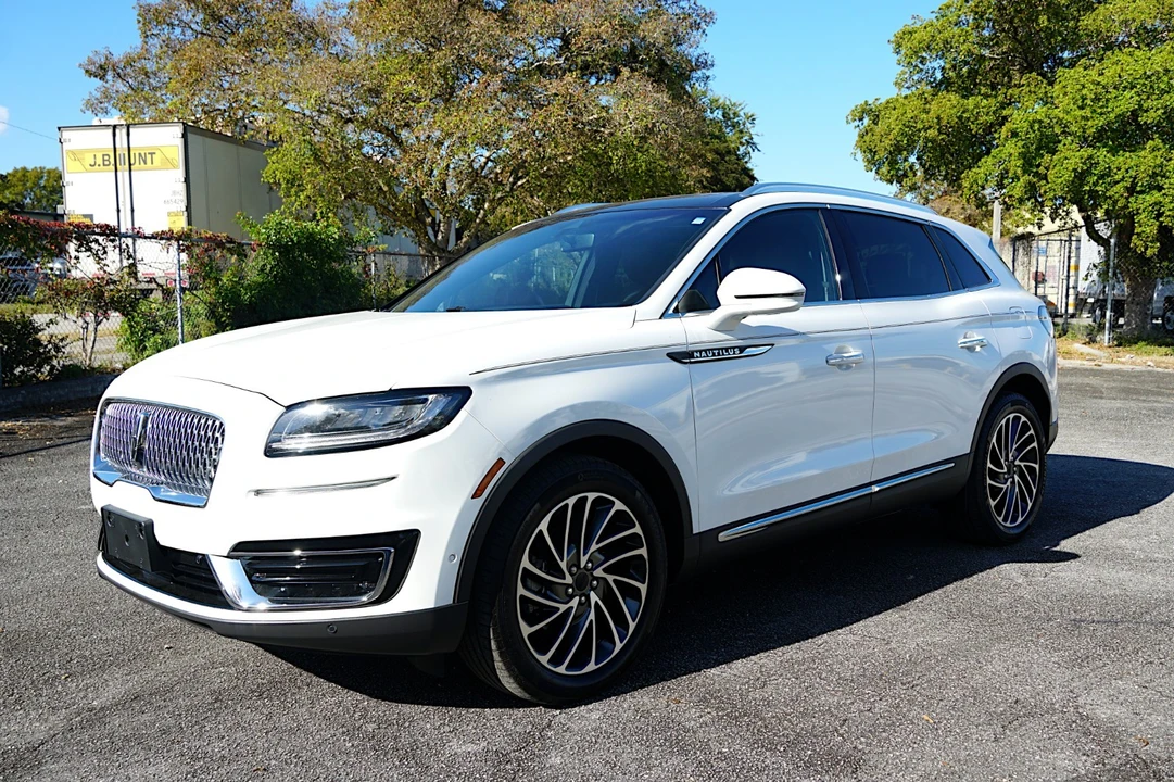 2020 Lincoln Nautilus - Image 11 of 21