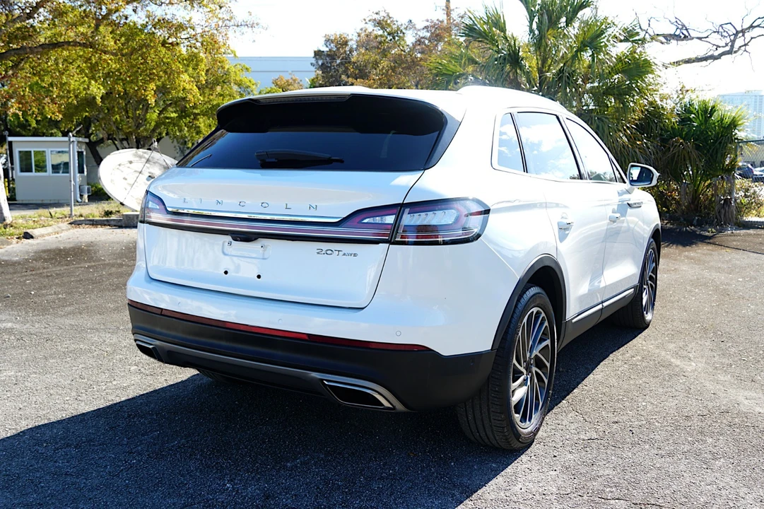 2020 Lincoln Nautilus - Image 7 of 21